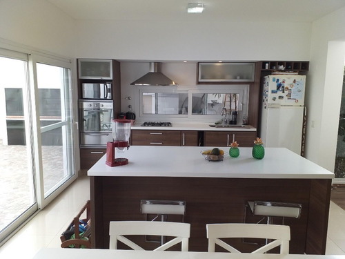 Imagen 19 de 25 de Casas Casa - Venta