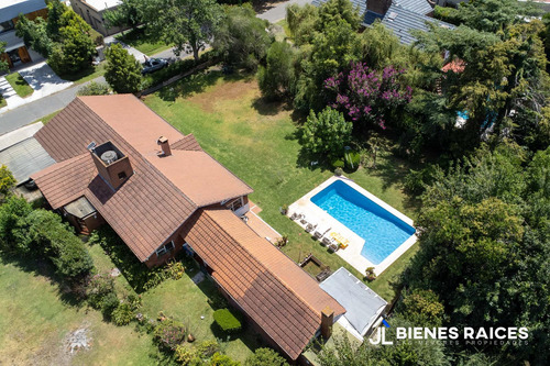 Casa En Venta En Los Cardales Country Club, Campana