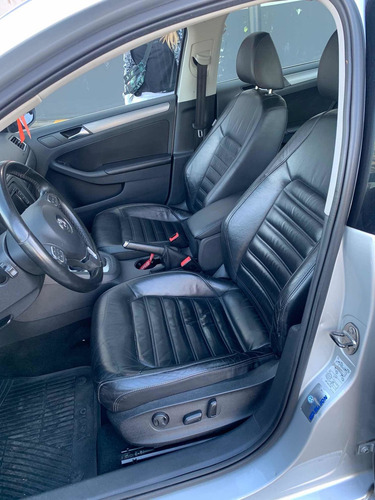 Volkswagen Vento 2.0 Sportline Tsi 200cv Dsg 2011