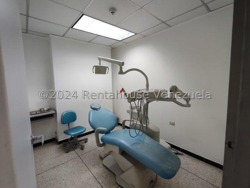 Rentahouse Alquila Clinica Odontologica Equipada En Plena Av.bolivar De Valencia Carabobo Lf25-3310