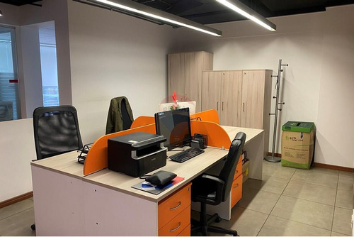 Oficina 80m2 En Av. Las Condes Con Las Tranqueras