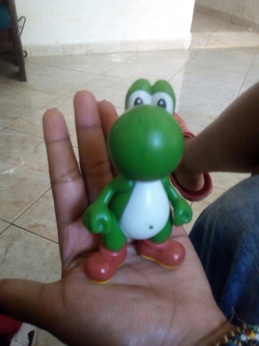 Muñeco Yoshi