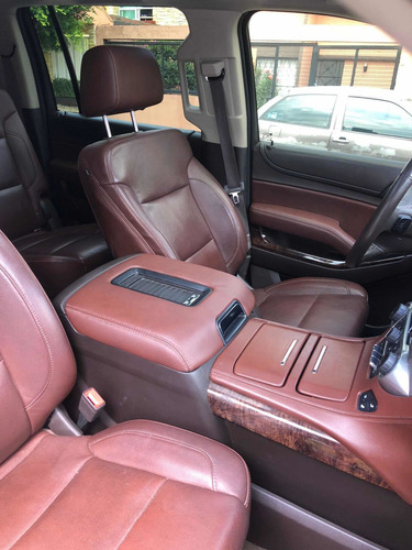 Imagen 12 de 14 de Chevrolet Suburban 5.3 Ltz V8 4wd 2da Cubo At 2015