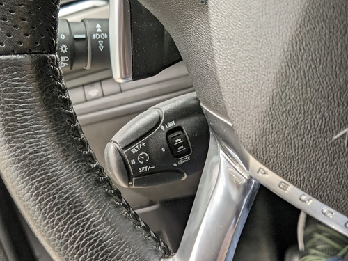 Peugeot 2008 1.6 Allure Tip