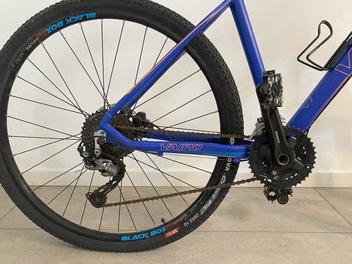 Bicicleta Mountain Bike Vairo Xr 5.0 Con Accesorios Azul M (Usado)