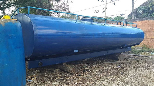 Imagem 1 de 5 de Tanque D'água