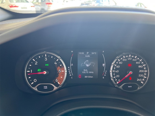 Imagem 6 de 6 de Renegade 2.0 16v Turbo Diesel Longitude 4p 4x4 Automático