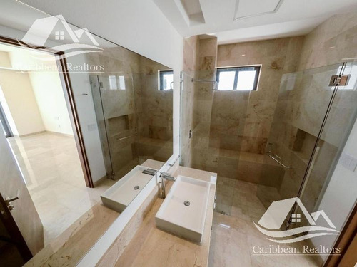 Imagen 21 de 30 de Casa En Venta En Puerto Cancun Zona Hotelera B-msn826