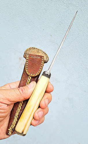 Cuchillo Atahualpa Antiguo Hermoso Crema (Usado)