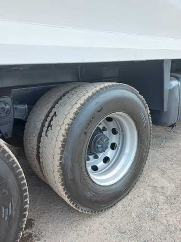 Camión Compactador Marca Iveco