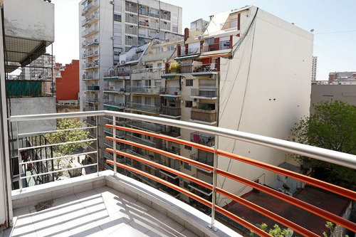 Monoambiente + Balcón Al Frente