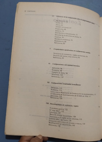 Libro Configuración Y Diseño Sísmico De Edificios Arnold (Usado)