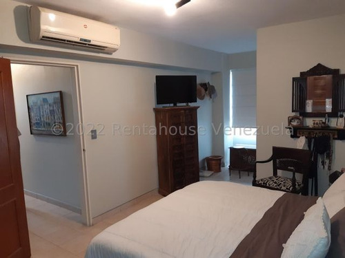 Imagen 22 de 30 de Apartamentos En Venta Este De Barquisimeto, Cod # 23-8881 Excelente Ubicación, Negociable! Mas Información Comunícate 412-1498654 Katty Vasquez Rentahouse. Moderno, Oportunidad, Conservado, Amplio !!