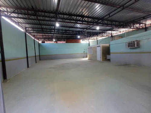 Imagen 5 de 14 de Se Vende Galpon En Cagua 04145880139