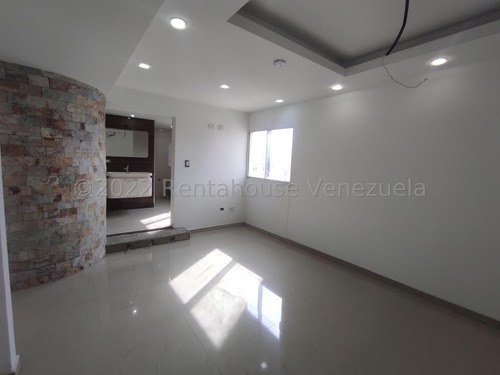 Imagen 8 de 18 de Penthouse En Venta En La Zona Centro De Maracay Db 23-16061