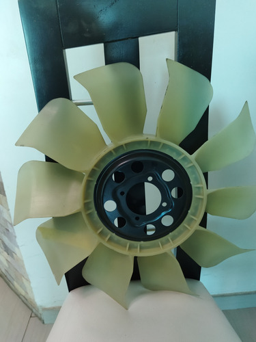 Aspa Fan Cluth Ford Tritón Súper Duty F350 00-01