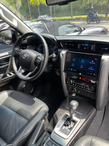 Toyota Fortuner 2.8l