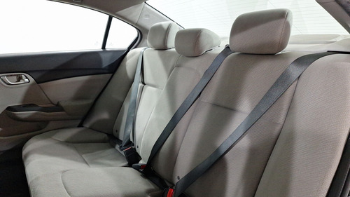 Honda Civic 1.8 LX AT 4DRS