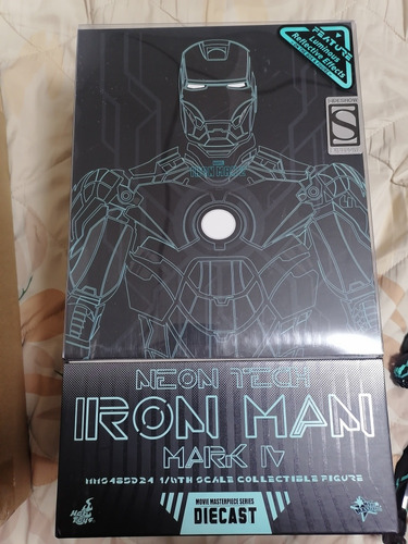 Iron Man Neón Tech Hot Toys 