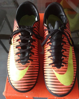 botines cr7 negros