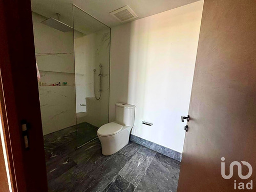 Venta Departamento 2 Ambientes Zona Hotelera