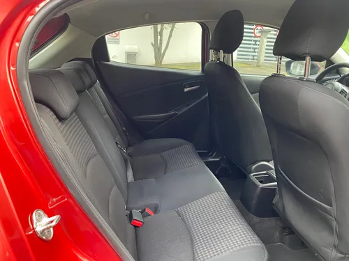 Mazda 2 1.5 Touring mecanico