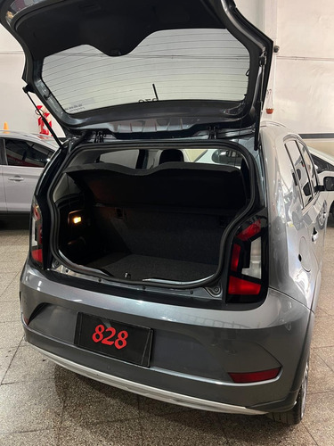 Volkswagen Up! 1.0 Cross Up!