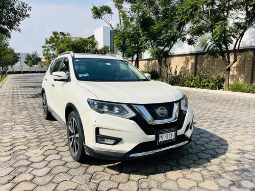 Nissan X-Trail 2.5 Exclusive 3 Row Cvt