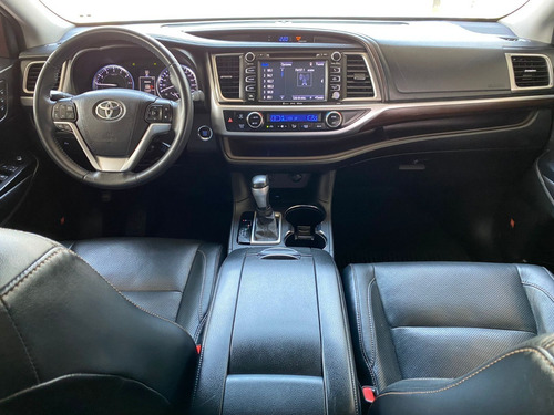 Imagen 6 de 15 de Toyota Highlander Limited 2016