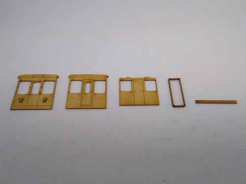 Imagen 2 de 10 de Nico Coche Cabina Subte B Mitsubishi Fibrofac H0 (mnt 146)