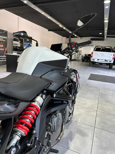Imagen 6 de 17 de Benelli Tnt 600i