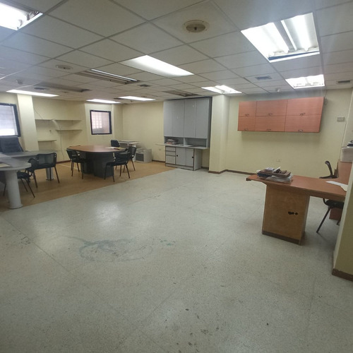 Imagen 8 de 20 de Alquiler Edificio Comercial Bello Monte 712m2