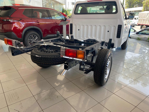 Nissan NP300 2.5 Chasis Cabina Mt Ac
