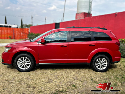 Dodge Journey 2.4 Sxt 7 Pasajeros Plus At