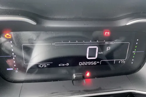 Citroën C4 Cactus 1.6 Shine At