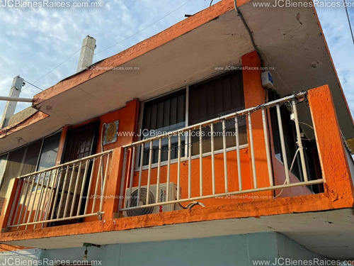 Departamento En Venta, En Fraccionamiento Las Vegas