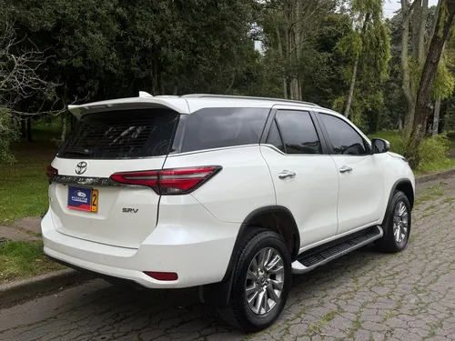 Toyota Fortuner 2.8l