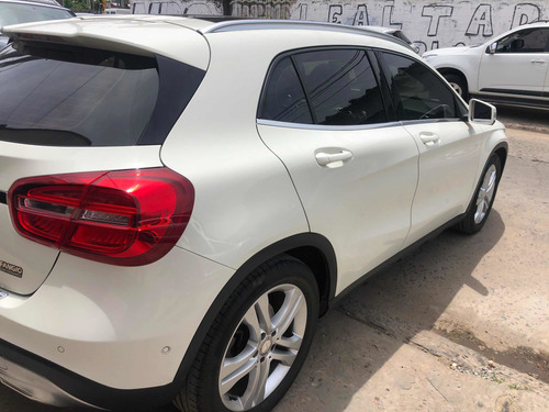 Mercedes-benz Clase Gla 1.6 Gla200 At Urban 156cv 2016 Unico