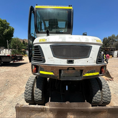 Mini Excavadora Neumática Bobcat E55w Año 2016 4x4