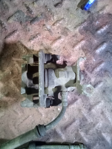 Caliper Delantero Con Mordaza Ford Focus 