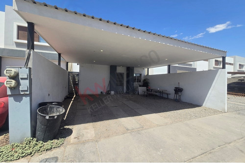 ¡vive Con Confort Y Estilo En Calanda Residencial! Mexicali Bc