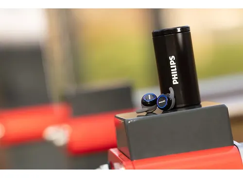 Auriculares in-ear inalámbricos Philips Inalámbrico TAST702BK/00 negro