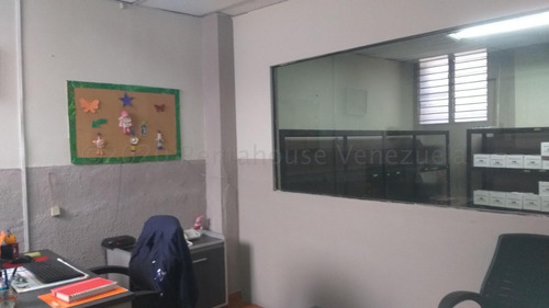 Imagen 12 de 30 de Galpones-depositos En Venta Centro Barquisiimeto /04245565759