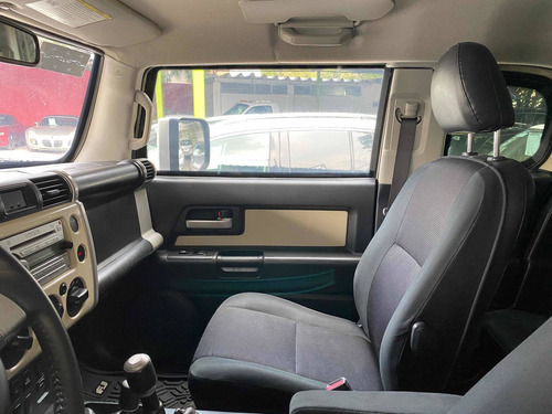 Imagen 5 de 8 de Toyota Fj Cruiser Blindada N3 Plus