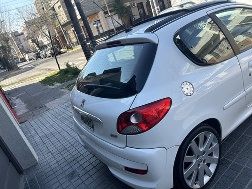 Peugeot 207 1.6 Xt