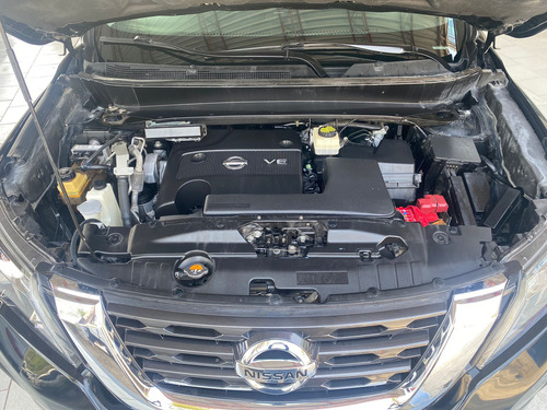 Nissan Pathfinder 3.5 Exclusive 4x4 Cvt