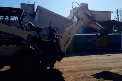 Excavadora Bob Cat 709 Implemento Para Minicargadora Envíos (Usado)