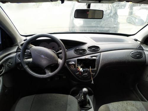 Imagem 10 de 14 de Sucata Ford Focus 1.6 8v Gasolina Manual Ano 2005