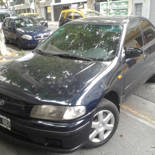 Mazda 323 1.7 Sedan Glx