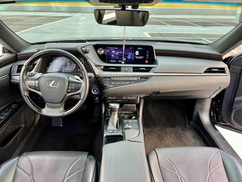 Imagem 9 de 16 de Lexus Es300h Aut. Hibrido - 2019 - 38.000km - Impecável